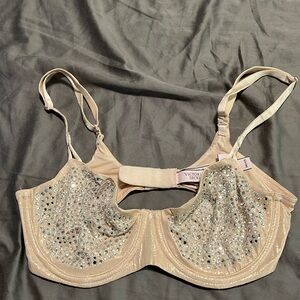 NWT - Victoria's Secret Bedazzled Dream Angels “Push Up Without Padding”